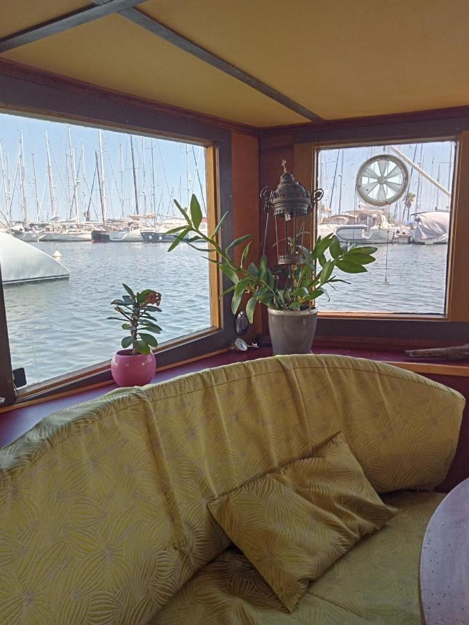 Bateau De Pirates Hotel Gruissan Exterior photo